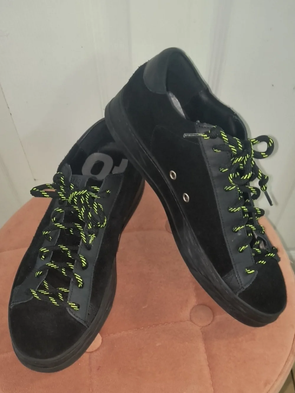 P448 John Suede Sneakers Size 9 Women's